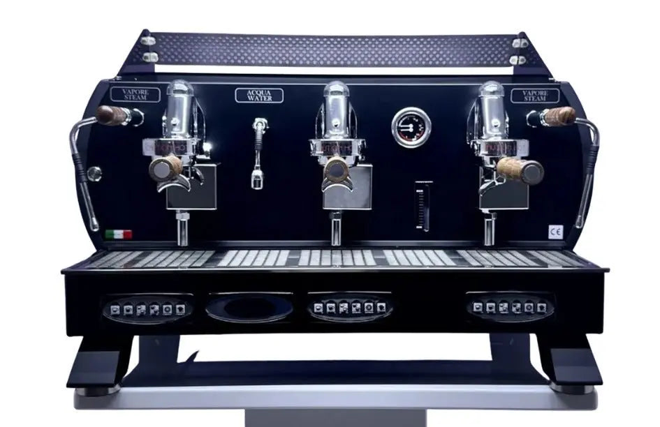 La Nuova Era Altea Anniversario 2 - skupinový komerční espressomachine (pronájem) - Barista a Espresso