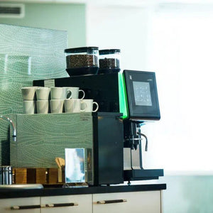 Komerční automatický kávovar a espressomachine - Barista a Espresso
