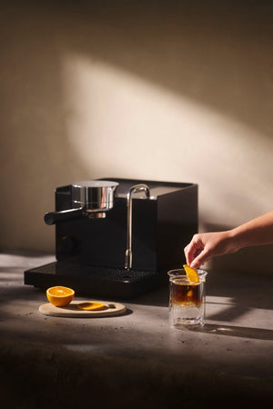 Kávovar na espresso Series 1 – černý
