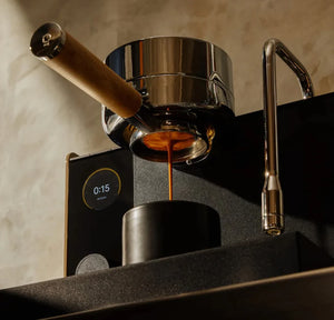 Kávovar na espresso Series 1 – černý